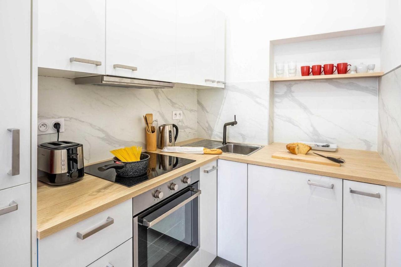 Charming Studio In The Heart Of Belleville Appartamento Parigi